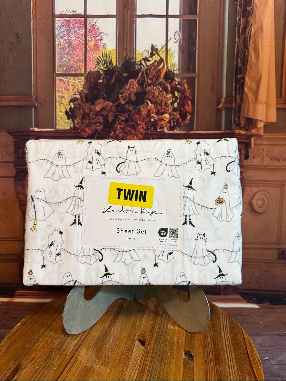 Ghost Trick or Treat Twin Sheet Set Halloween Summerween NWT London Kaye